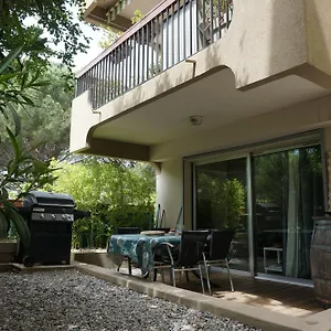 Appartement Le Cap Taillât, Le Lavandou